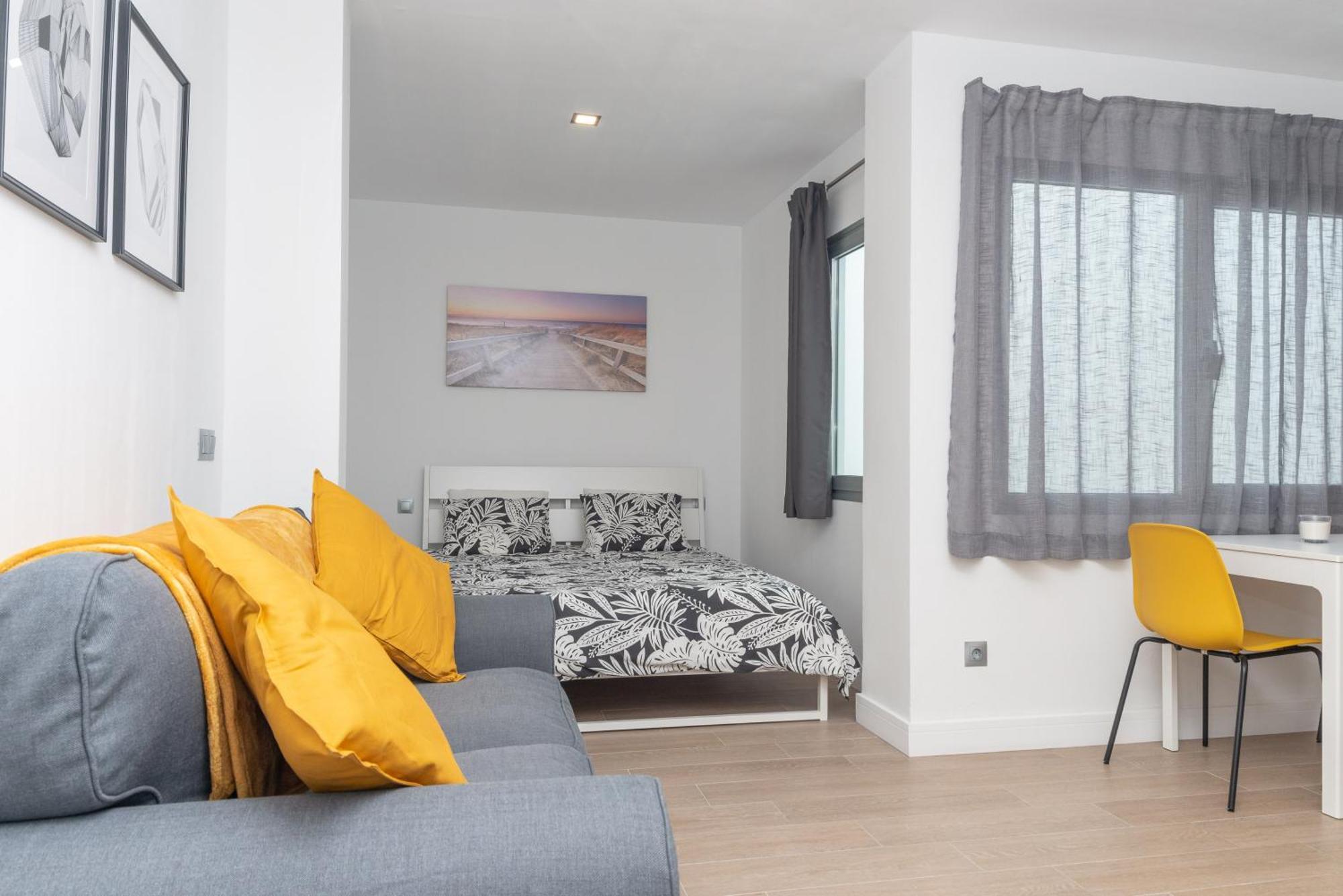 Estudio Con Balcon Playa Las Canteras Las Palmas Buitenkant foto