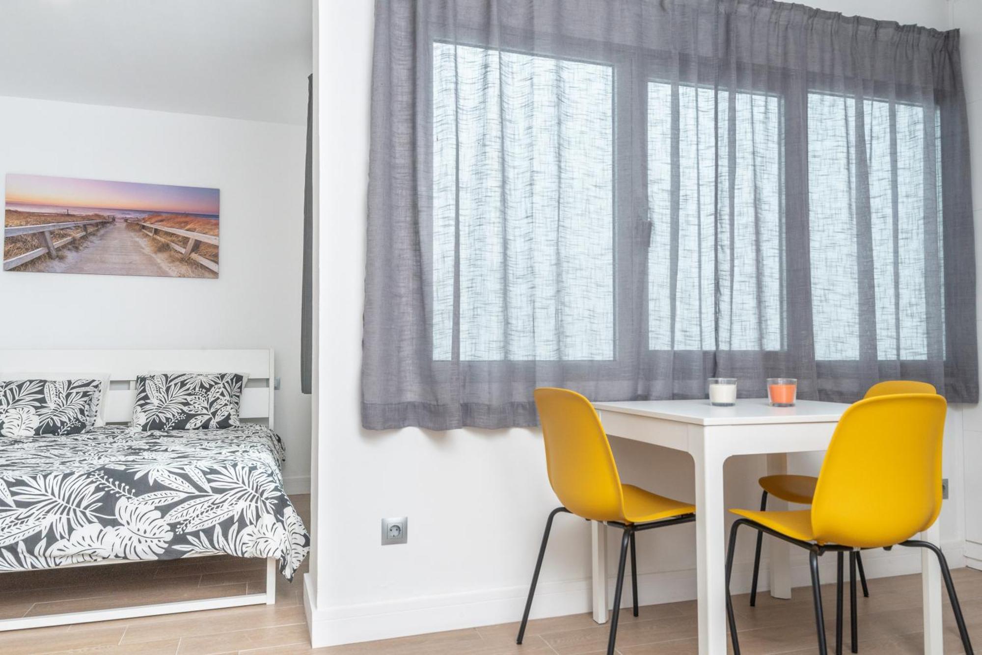 Estudio Con Balcon Playa Las Canteras Las Palmas Buitenkant foto