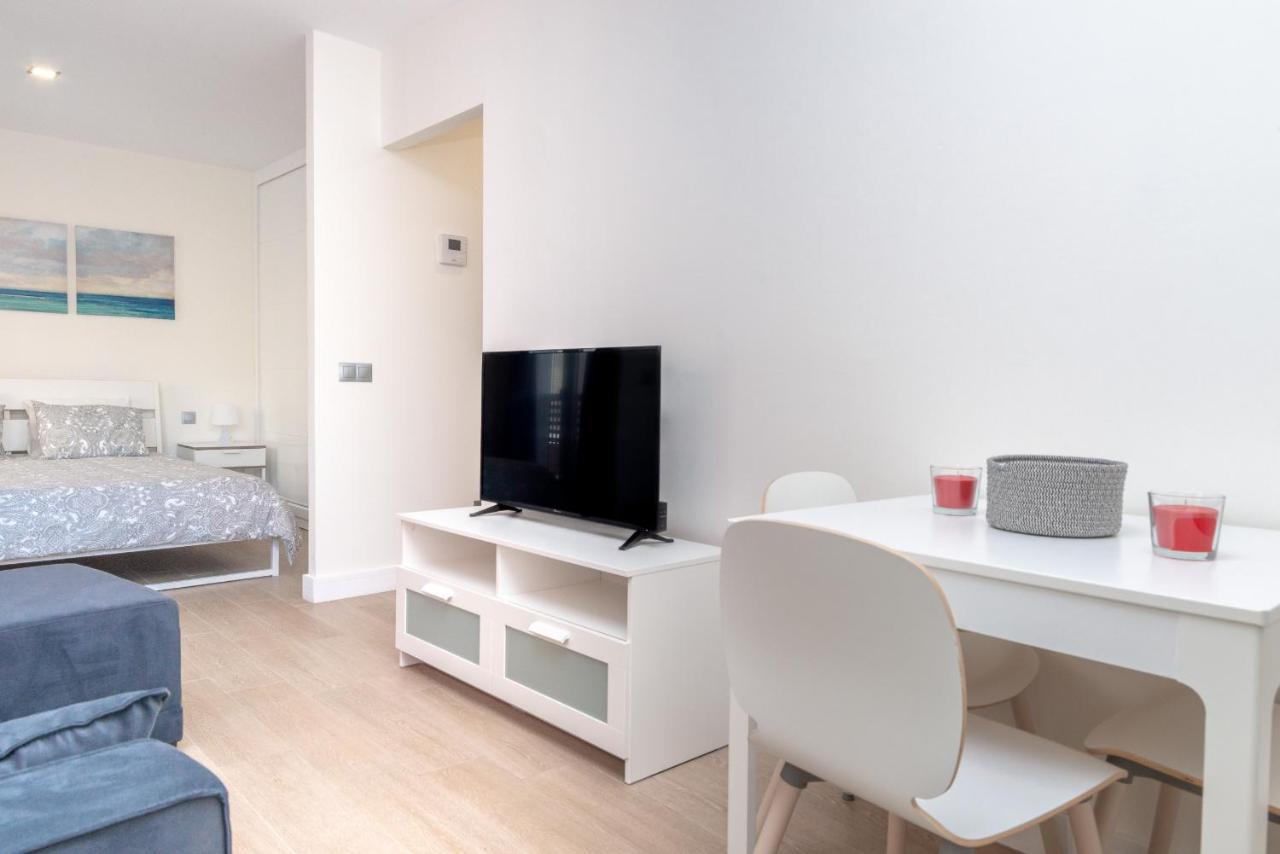 Estudio Con Balcon Playa Las Canteras Las Palmas Buitenkant foto